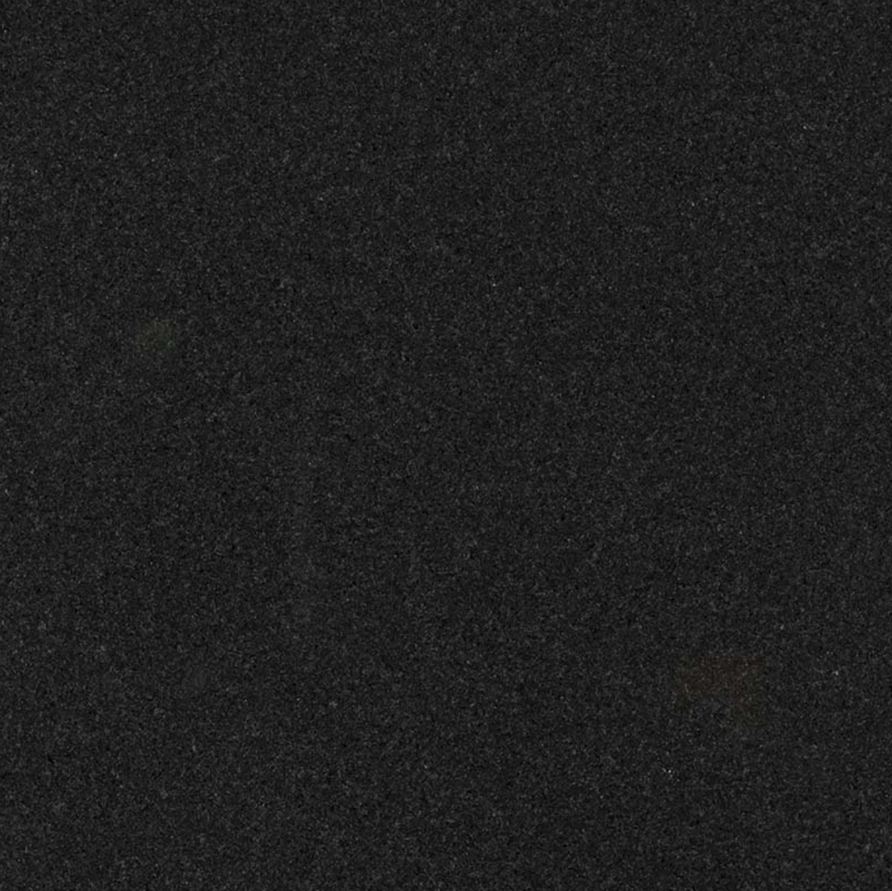 PREMIUM BLACK
